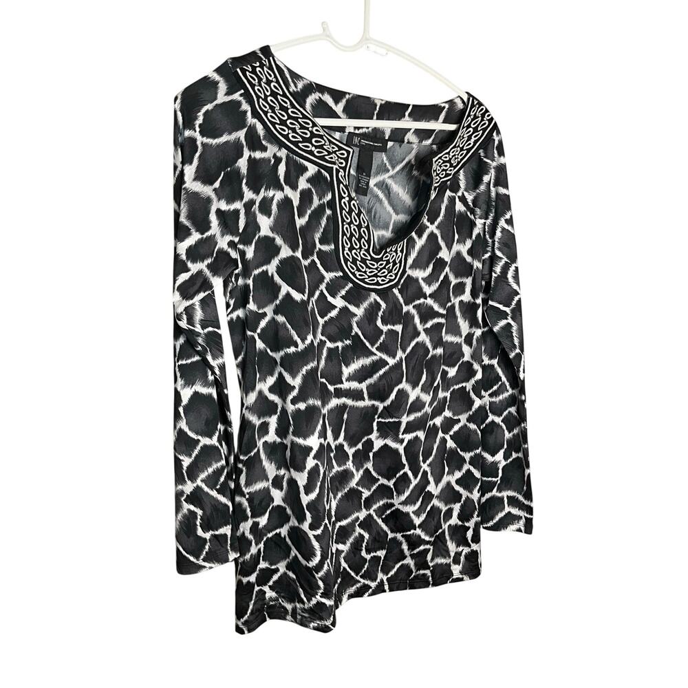 INC International Concepts‎ Petite Tunic Top Animal Print Black White Size M NEW